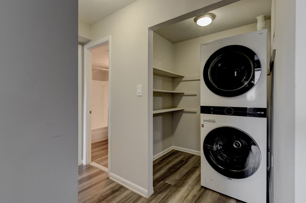 Admiral Place Apartments, 4400 Rena Road, SuitlandSilver Hill, MD